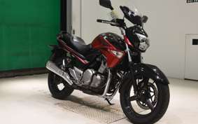 SUZUKI GSR250 2022