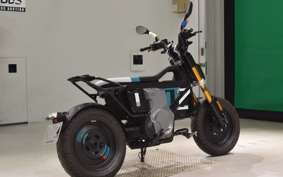 BMW CE-02