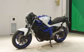 SUZUKI ｸﾞﾗﾃﾞｨｳｽ400 2011 VK58A