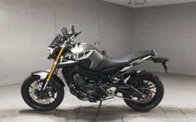 YAMAHA MT-09 RN34J