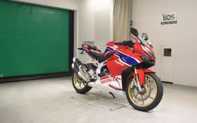 HONDA CBR250RR A 2015 MC51