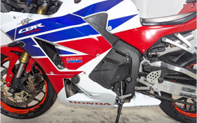 HONDA CBR600RR 2014 PC40
