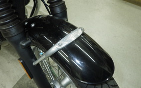 TRIUMPH BONNEVILLE T100 2016