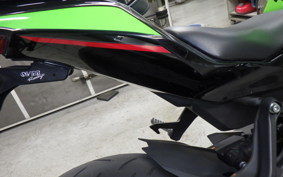 KAWASAKI ZX-25R ZX250E
