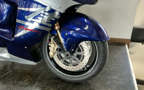 SUZUKI GSX1300R HAYABUSA 2004 GW71A