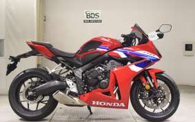 HONDA CBR650R E-Clutch 2025 RH17