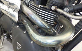 TRIUMPH SCRAMBLER 900 2009