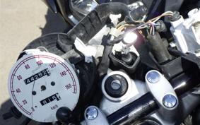 HONDA VTR 250 1998 MC33