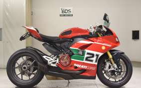 DUCATI PANIGALE V2 2022