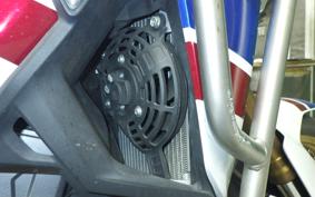 HONDA CRF1000L AFRICA TWIN 2019 SD04