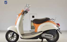 HONDA CREA SCOOPY I 1988 AF55