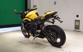 TRIUMPH STREET TRIPLE RS 2023