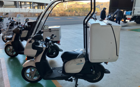 YAMAHA  GEAR  PARKING  STAND  UA08J