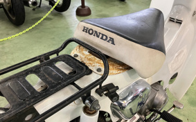 HONDA LITTLE CUB AA01