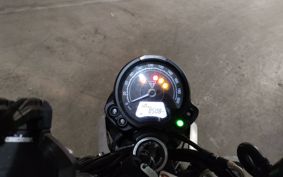 TRIUMPH  TRIUMPH  SPEED  TWIN 900 2023 DAD74G
