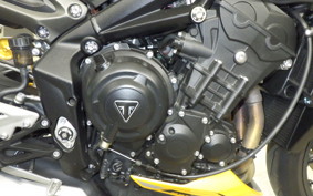 TRIUMPH STREET TRIPLE RS 2023