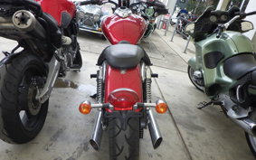 TRIUMPH SPEEDMASTER 2011