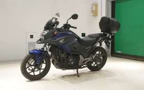 HONDA NC750X D Limited 2015 RC72