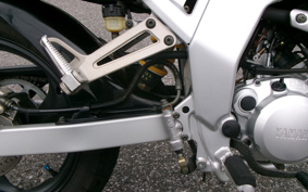 YAMAHA TDR125 DE04