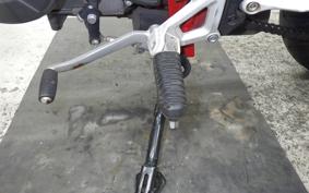 BENELLI TNT125