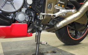 APRILIA TUONO 1000 2004