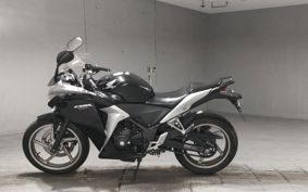 HONDA CBR250R MC41