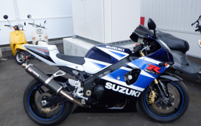 SUZUKI GSX-R1000 2003 GT75A