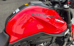DUCATI MONSTAR 937 PLUS 2023 4M00