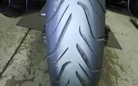 SUZUKI GSR250 2020