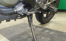 HONDA VTR 250 2001 MC33