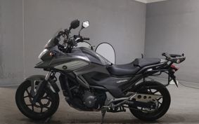 HONDA NC750X LD 2014 RC72