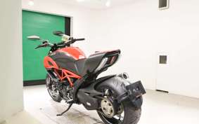 DUCATI ディアベルカーボン 2014