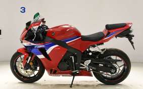 HONDA CBR600RR 2024 PC40