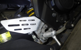 YAMAHA YZF-R15 2019