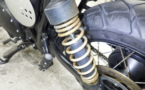 TRIUMPH STREET SCRAMBLER 2021