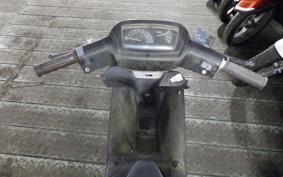 SUZUKI ADDRESS V100 CE11A