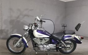 YAMAHA DRAGSTAR 250 VG02J