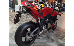 DUCATI STREET FIGHTER V4S 2025 7F00