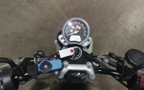 TRIUMPH STREET TWIN 900 2016 DAD74G