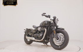 TRIUMPH BONNEVILLE BOBBER 2023