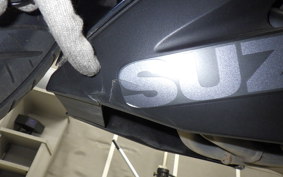 SUZUKI GSX250R 2025