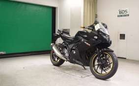 SUZUKI GSX250R 2016