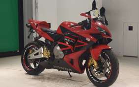 HONDA CBR600RR 2004 PC37