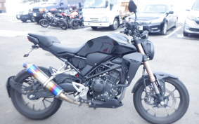 HONDA CB250R MC52