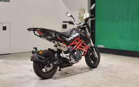BENELLI TNT125