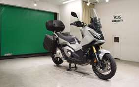 HONDA X-ADV 750 2025 RH21