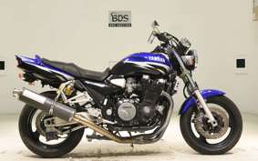 YAMAHA XJR1300 2002 RP03J