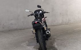 KAWASAKI ZRX400 2000 ZR400E