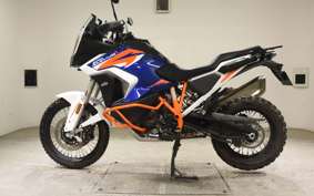 KTM 1290 SUPER ADVENTURE R 2022