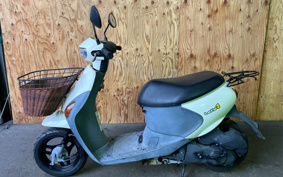 SUZUKI LET's 4 CA45A